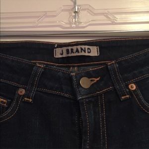 J BRAND NEW DARK DENIM CIGARETTE JEAN